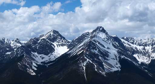 Pretty much all peaks on Sundance Range are unnamed...