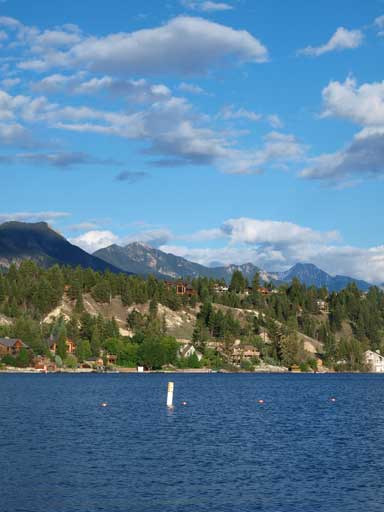 Windermere Lake. Next time when I have a long stretch of days I might go here again!
