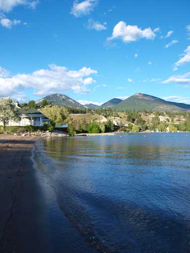 At the end of this day, we gave Windermere Lake a brief visit