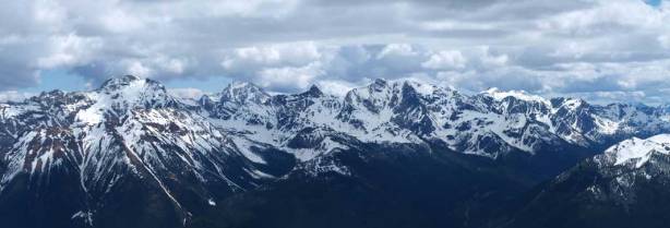 Most peaks on Septet Range are unnamed. The big one poking behind is Mount Ethelbert