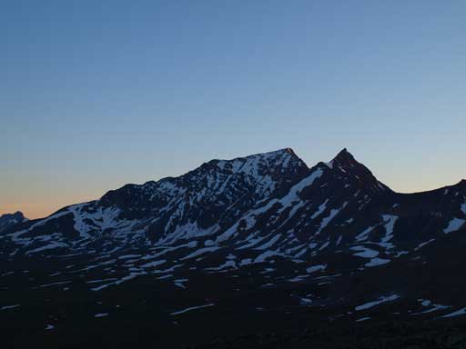 Majestic Mountain and Vertex Peak
