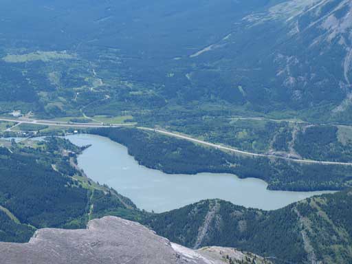 Crowsnest Lake