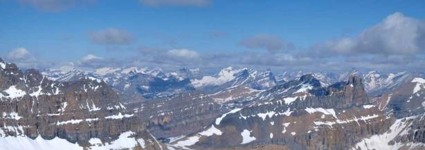 Looking over between Cline and Whitegoats revealed some nice peaks. Mount Columbia on the far left.