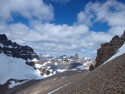 Traversing back towards Cline/Lion col