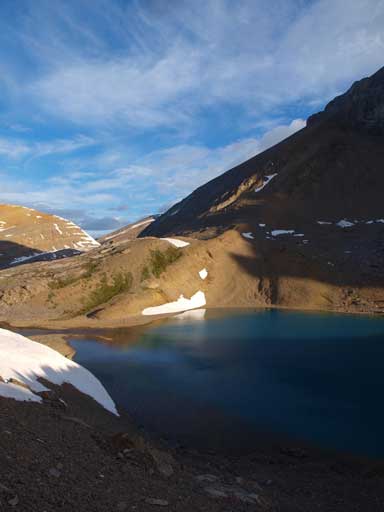 Back to this tarn. Wish we'd camped here.