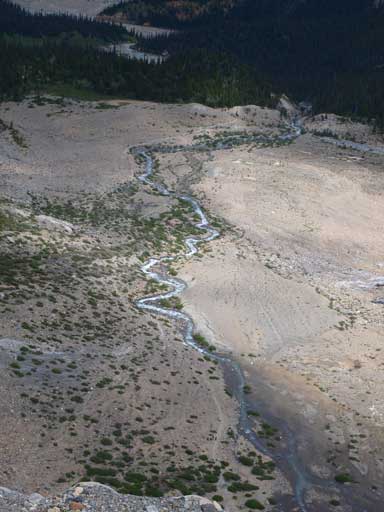 It's funny to looking down at tourists from Iceberg Lake, while most of them don't even know the beauty up here. 