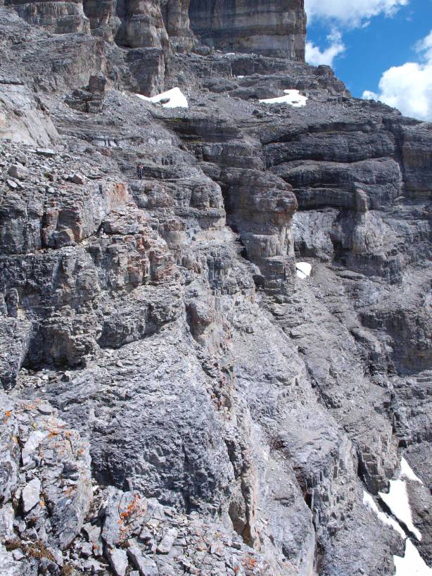 Can you spot Mike ready to descent the terrain just above first crux?? Make sure you click this photo to view a full sized.