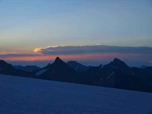 Morning colours showed up above Moriah Peak