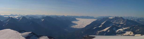 More low clouds scenery