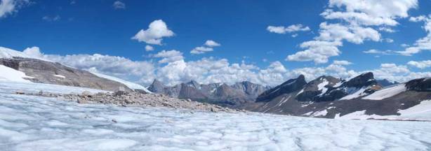 Panorama from the lower glacial tongue