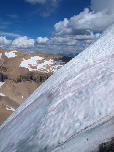 There's a big cornice on the summit, obscuring the views