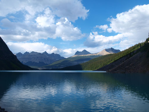 We set up our camp at the far end of Chephren Lake, before the first stream crossing