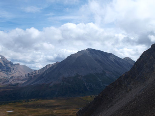 Devon Mountain seen from Quartzite Col
