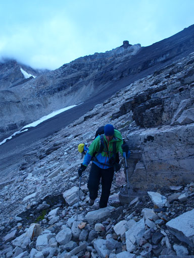 Negotiating the lower cliff band