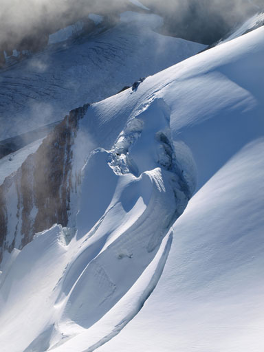 This crevasse can eat your house!