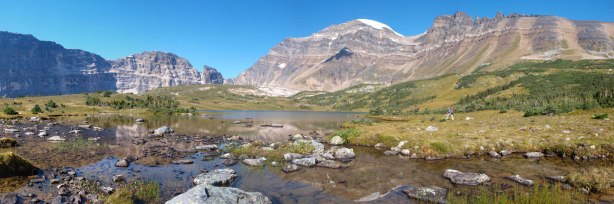 Panorama view of this lovely alpine bowl
