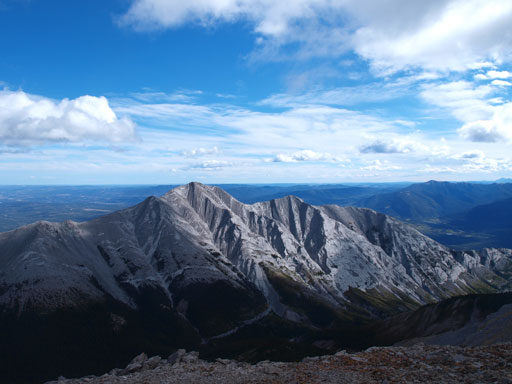 Unnamed peak at south end of Boule Range