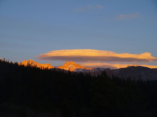 Evening glow on unnamed peaks 