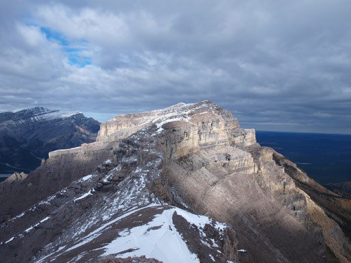 Traversing towards End Mountain. Ahead reminds me Mount Cline