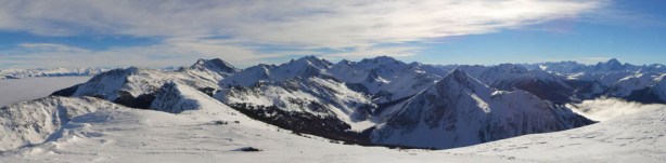 Panorama of Dogtooth Range in the Purcells from the summit. Click to view large size.