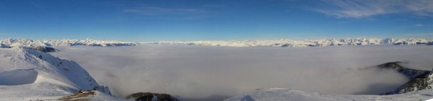 Panorama of the Columbia Valley, click to view large size.