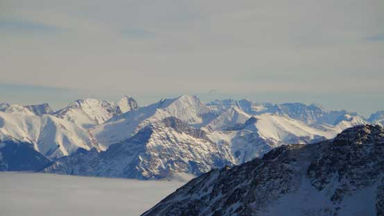 Peaks in the Lake Louise/O'Hara Group