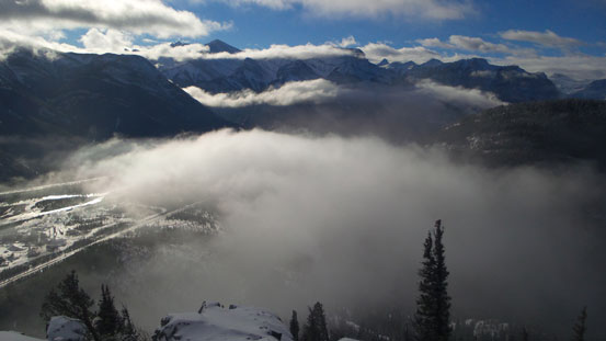 Temporary inversion scenery.