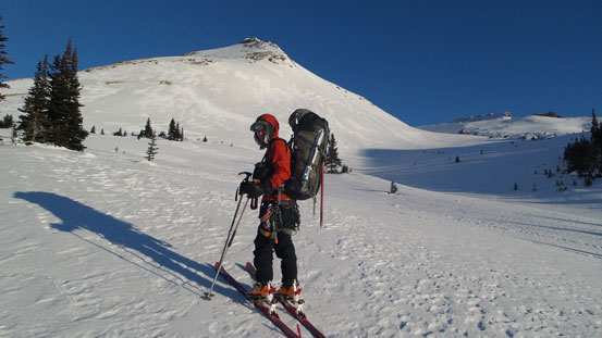 Ben skinning towards Niles' shoulder