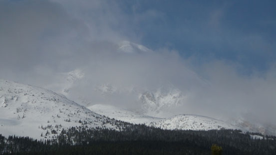 The summit of Pyramid was still shy to show up