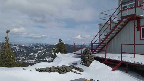 The lookout on the summit