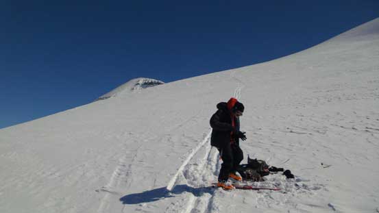 Time to take the rope and skins off. 