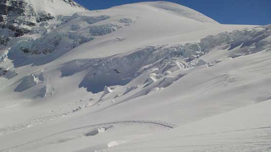 Typical terrain on Athabasca Glacier