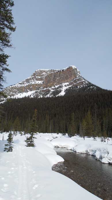 Saddle Mountain also looks pretty impressive from this side