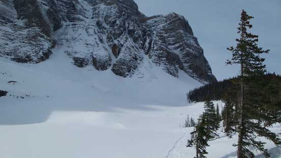 Arriving at Lake Annette now
