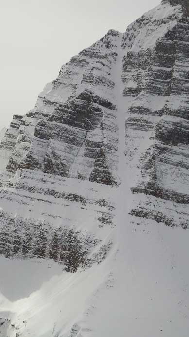 I'd be very happy if I can just climb this couloir... Skiing it? Oh man...