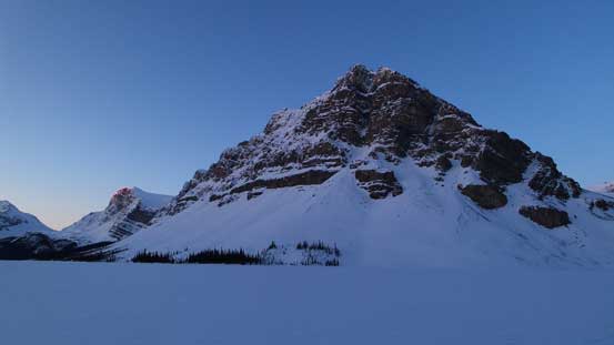 Crowfoot Mountain in the morning