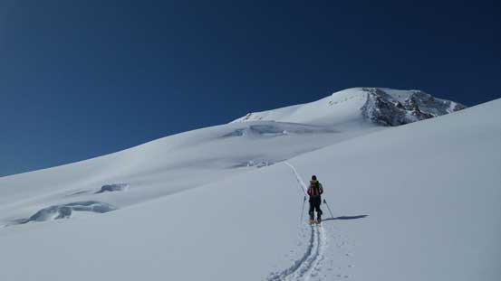 Ferenc skinning up. Big terrain around