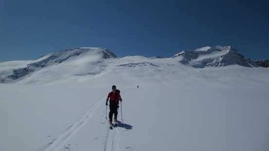 Upward slogging back to Rhondda/Gordon col