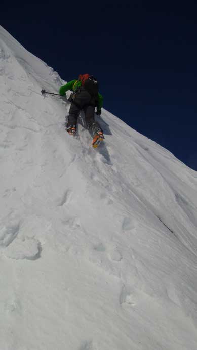 Down-climbing a very steep band.