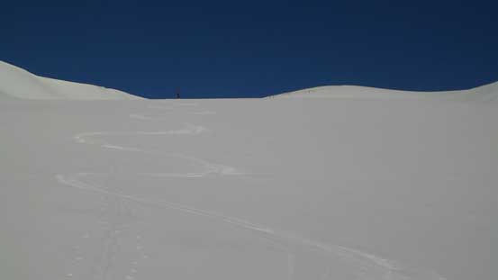 Skiing down the Icefield
