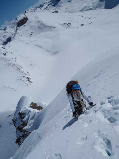 Intense fun. Most of the ridge is no-slip zone. Photo by Vern
