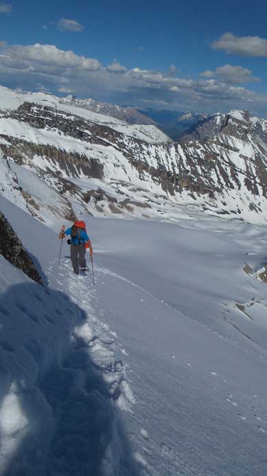 Towards the end, we traversed climber's left to crest the ridge