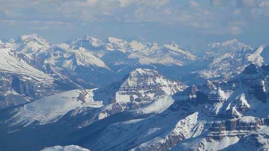 The distant peaks on Freshfield Icefield