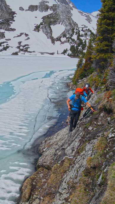 Some scrambling terrain to negotiate Aster Lake's lake shore