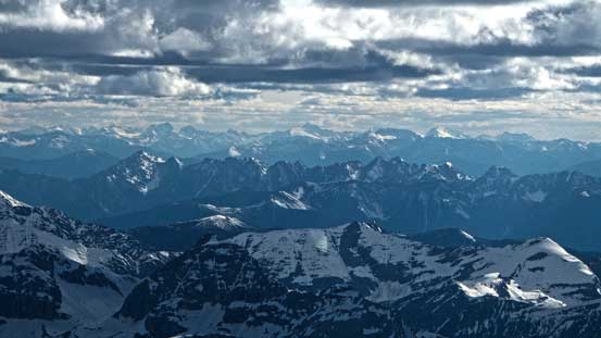 We could clearly see many peaks in the Purcells, but the sun was on the wrong direction for photographing them.