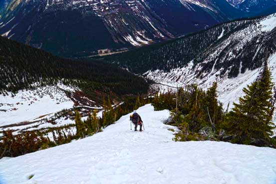 Me descending into Teddy Bear Trees. Awful snow at this point