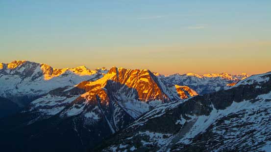 Cheops Mountain at center in the foreground