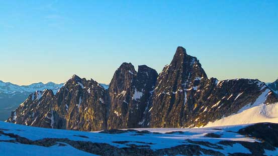 Mt. Tupper looks very striking from just below Swiss Glacier. 