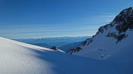 Cresting Rogers/Grant col, we could see the Rockies on the other side