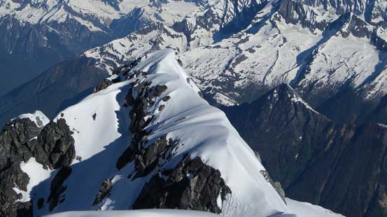 The west ridge has some impressive cornice scenery